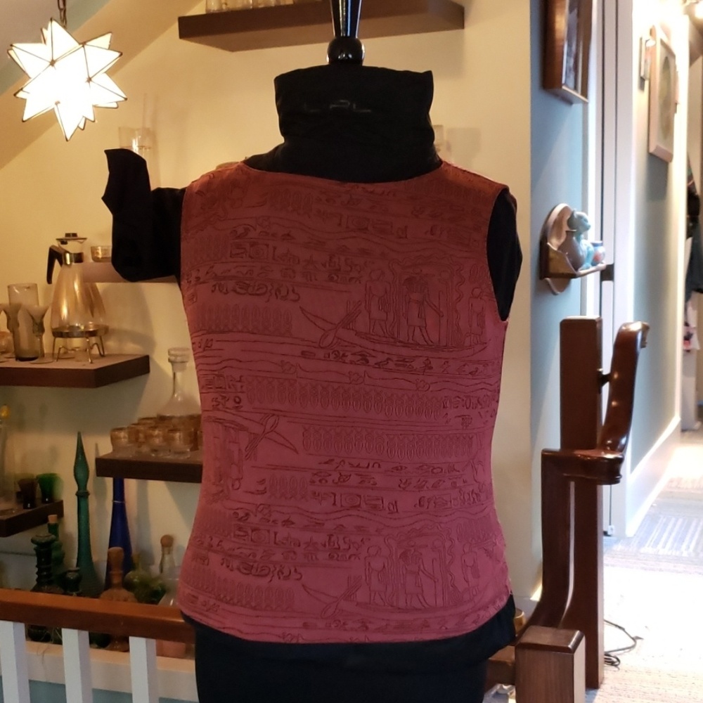 Ruby Rd. Microfiber Women Rust Print Sleeveless Shell Top